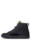 Dundee Black