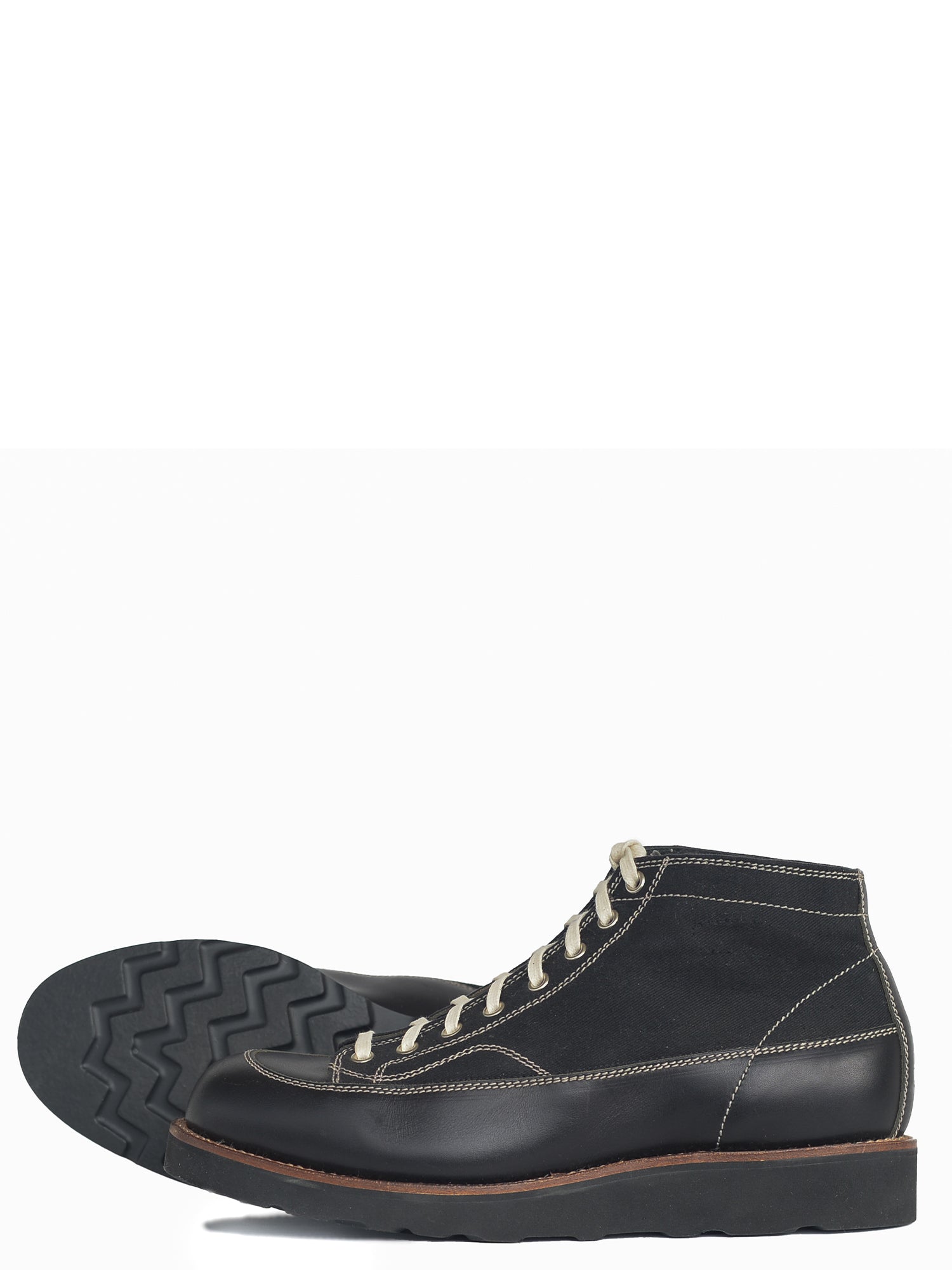 Sidewalk Black